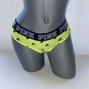 Victoria’s Secret Pink Logo Hipster Underwear Panty. NWT